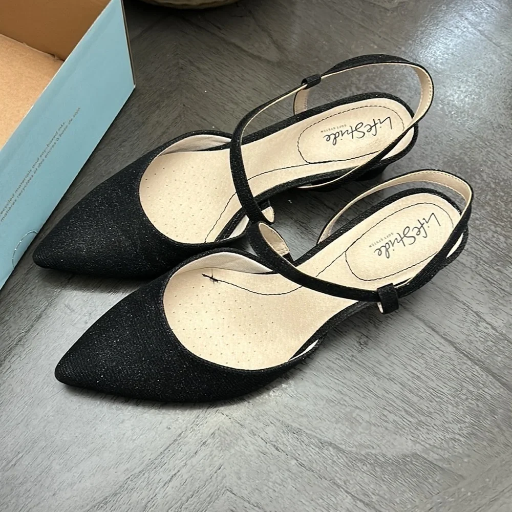 LIFESTRIDE Minimalist Slingback Pumps (WIDE)